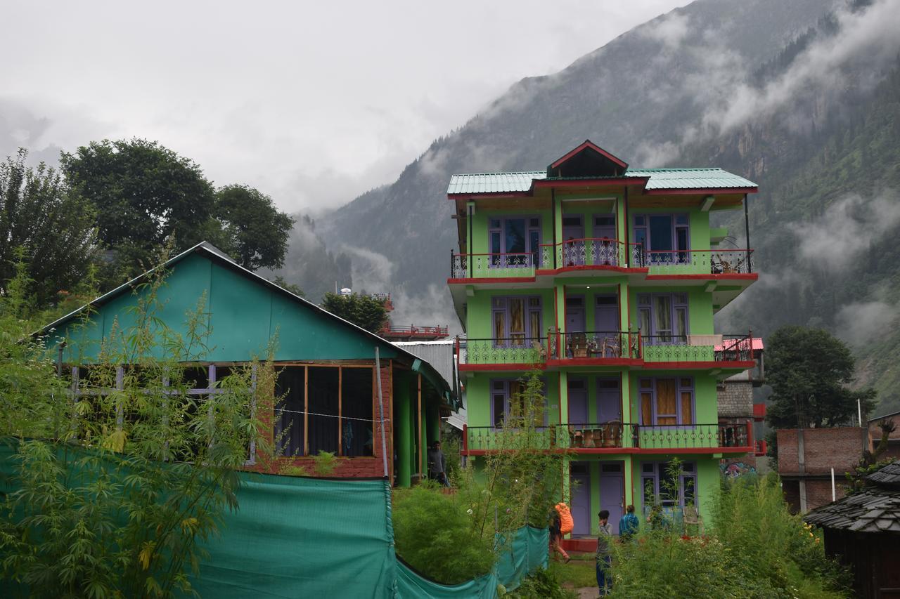 Shiva Moon Hotel Tosh Luaran gambar