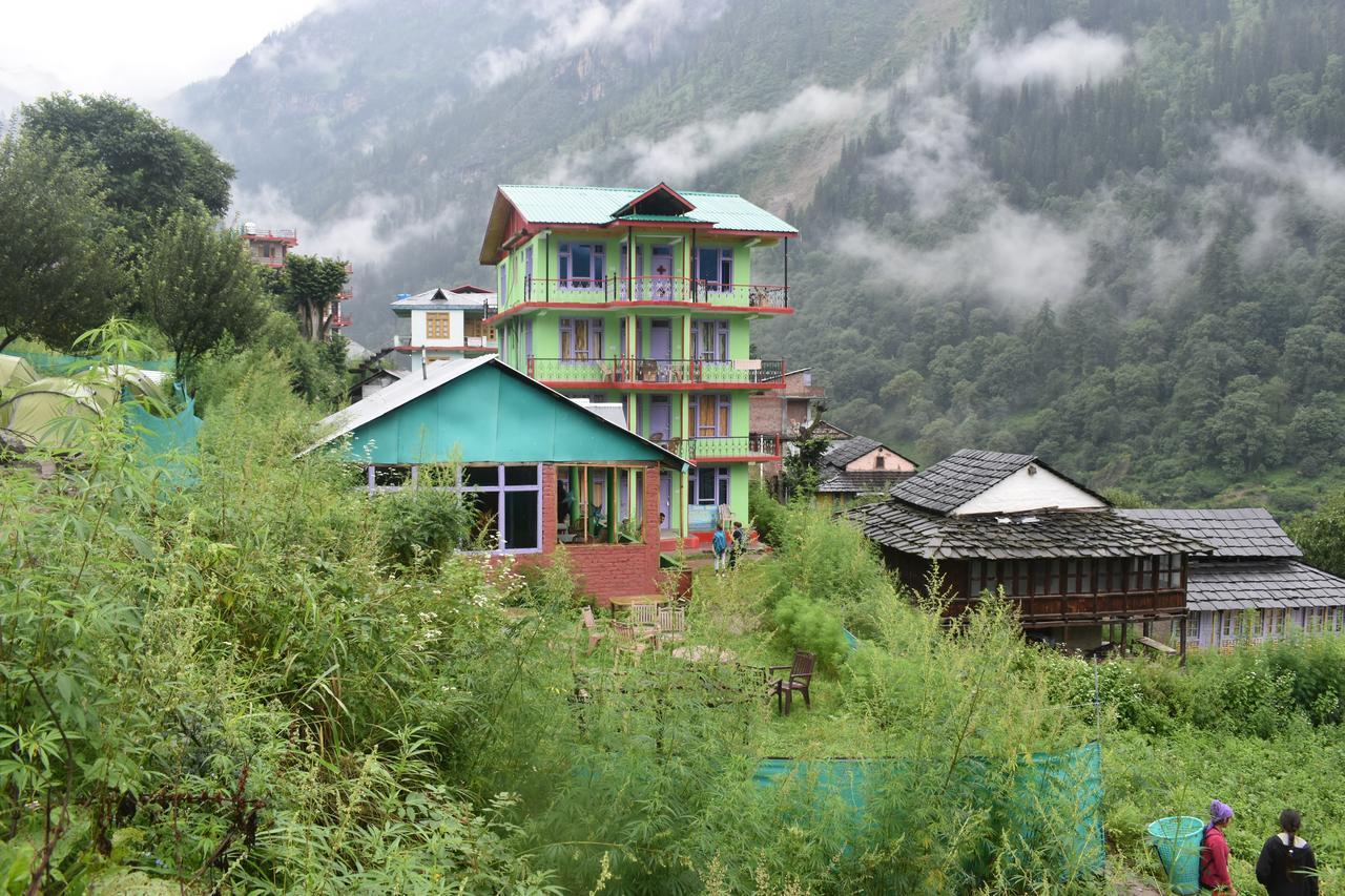 Shiva Moon Hotel Tosh Luaran gambar